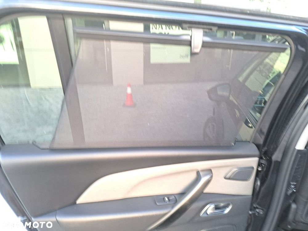 Citroën C4 Grand Picasso - 23