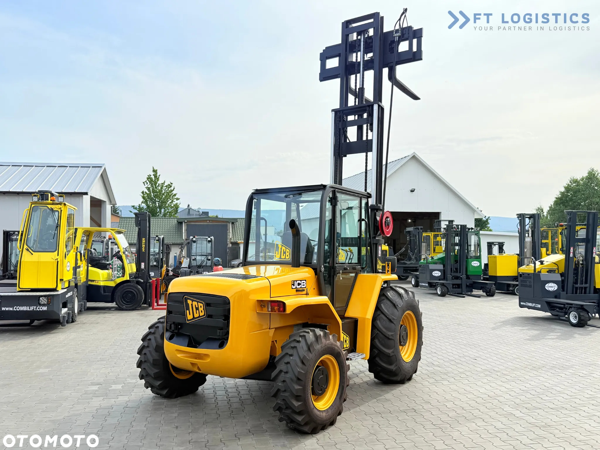 JCB 940 / DIESEL / TRIPLEX 4500MM / POZYCJONER / PRZESÓW WIDEŁ / 4T / NOWE OPONY / JAK NOWY - 32