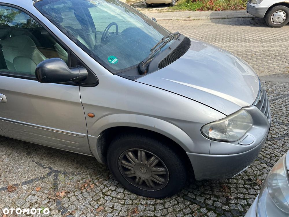 Chrysler Voyager - 24