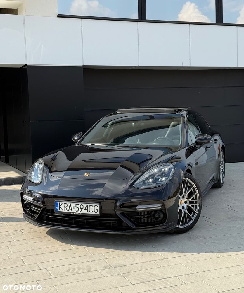 Porsche Panamera Turbo - 3