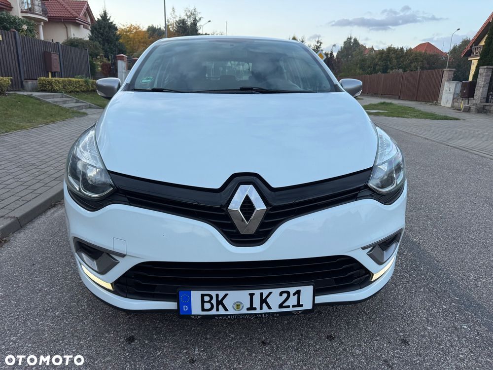 Renault Clio - 12