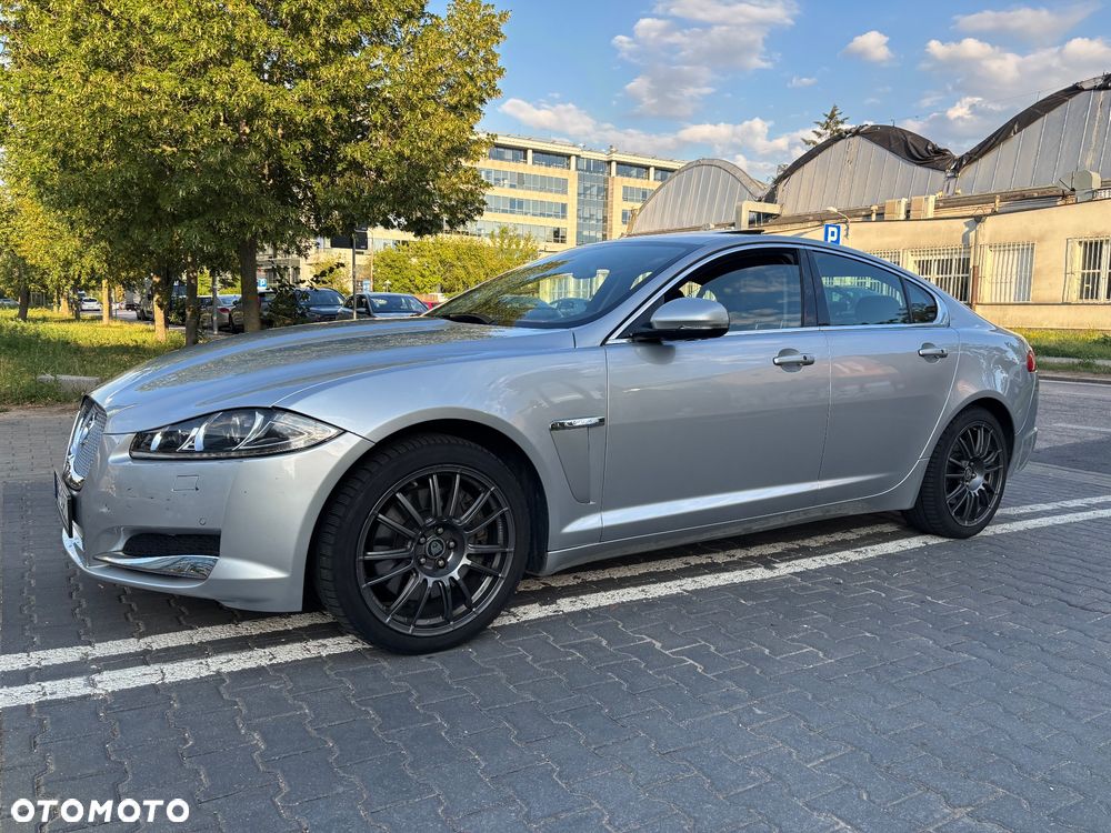 Jaguar XF 3.0 T AWD Premium Luxury - 7