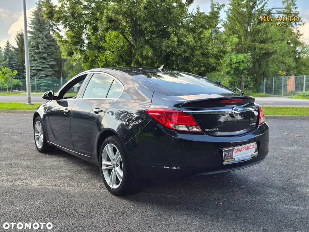 Opel Insignia - 10