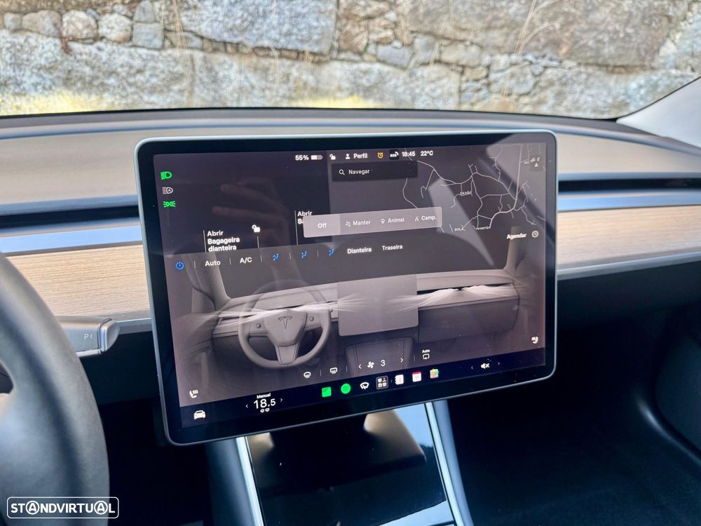 Tesla Model 3 Long-Range Dual Motor AWD - 28