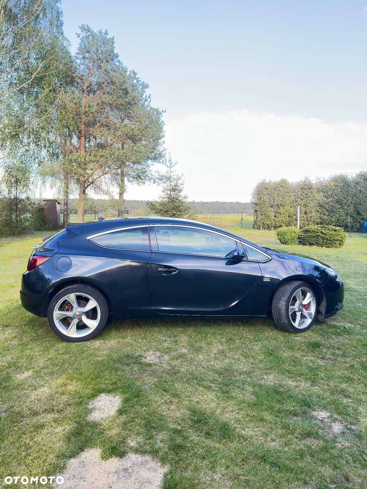 Opel Astra 1.6 Turbo Innovation - 4