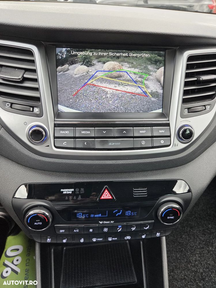 Hyundai Tucson 2.0 CRDI 4WD Automatik Premium - 6