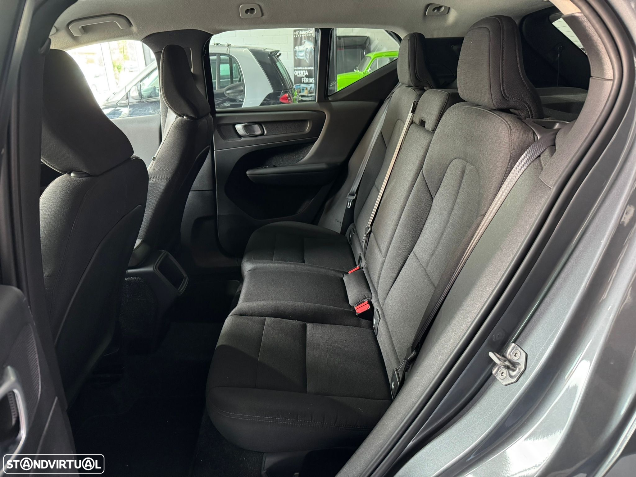 Volvo XC 40 2.0 D3 Momentum Plus Geartronic - 13