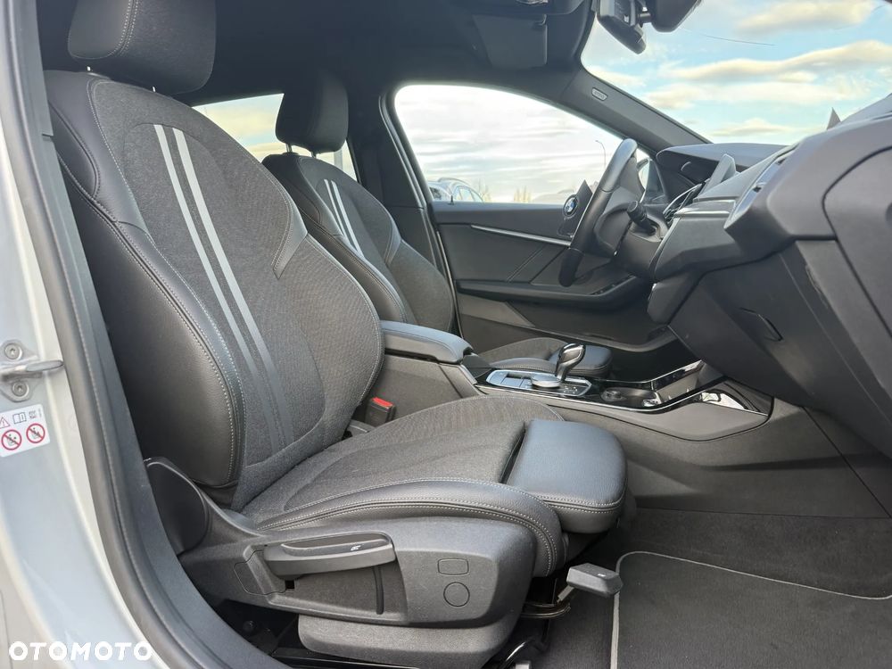 BMW Seria 1 118i Sport Line - 19