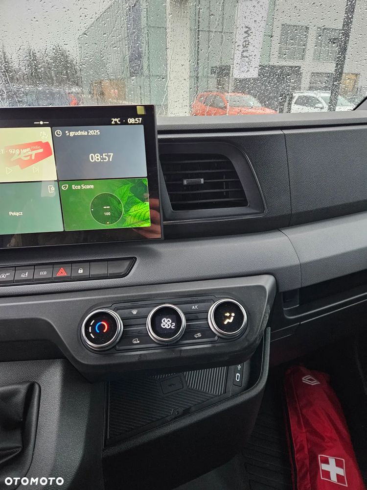 Renault Master Doka 7os. 170KM - 14