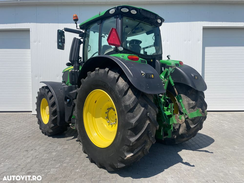 John Deere 6250R - 29