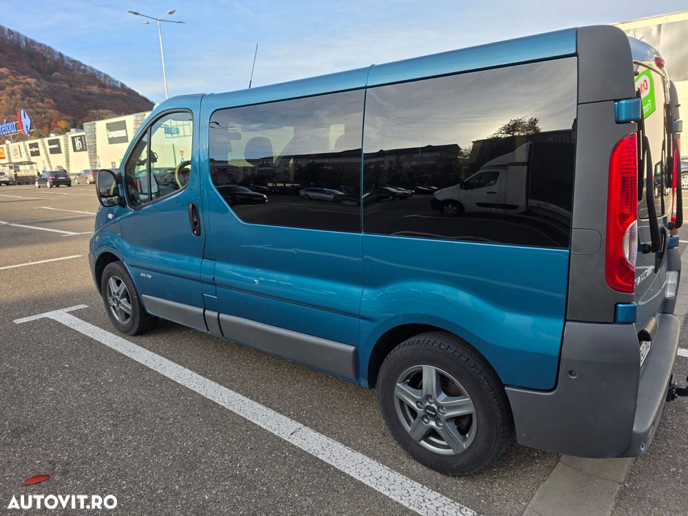Renault Trafic - 1