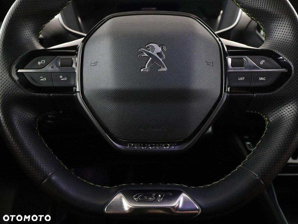 Peugeot 2008 1.2 PureTech GT S&S - 22