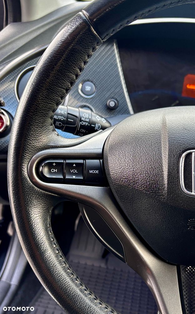 Honda Civic 1.8i-VTEC Sport - 24