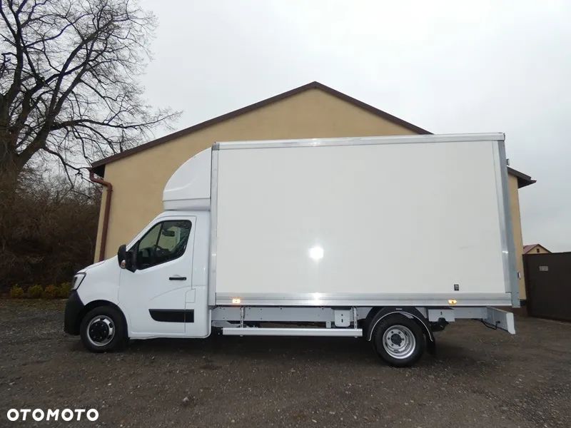 Renault Master, kontener, bliźniaki 16, LED - 2