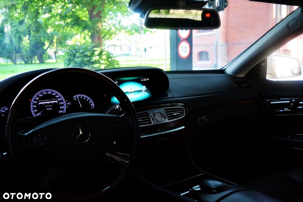 Mercedes-Benz CL 500 4Matic (BlueEFFICIENCY) 7G-TRONIC - 40
