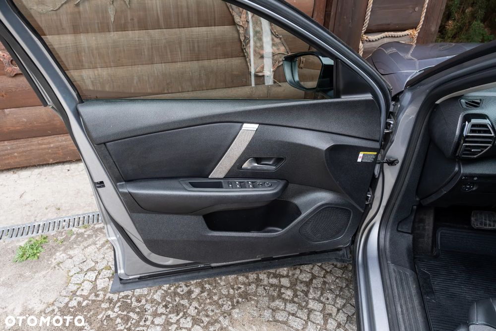 Citroën C4 1.2 PureTech C-Series S&S EAT8 - 19