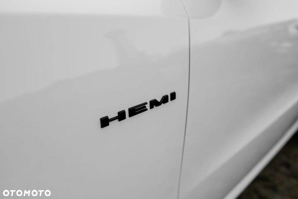 Dodge Durango 5,7 R/T - 25