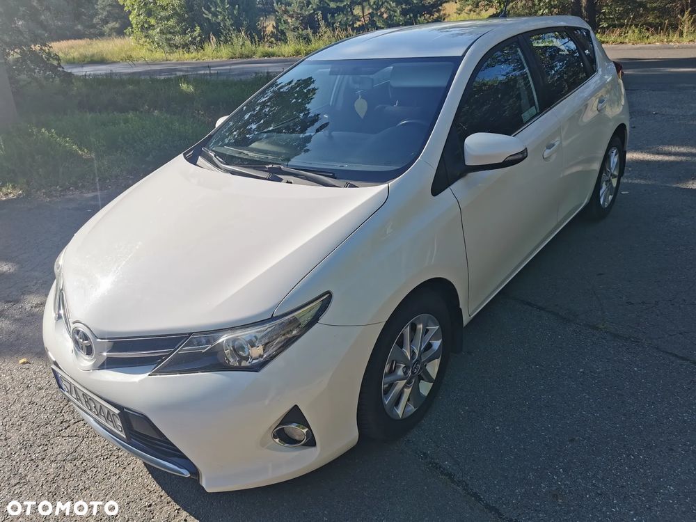Toyota Auris 1.6 Dynamic - 2