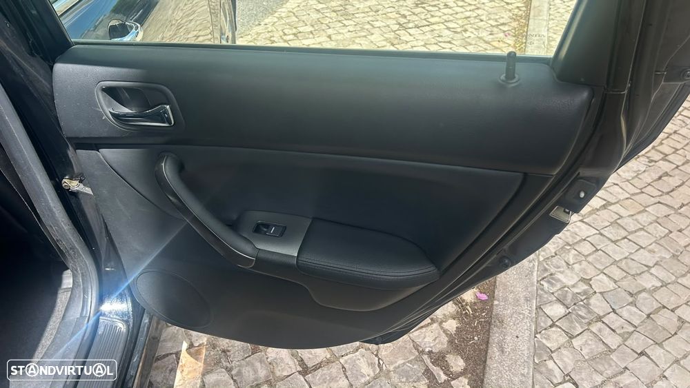 Honda Accord Tourer 2.2 i-CTDi Executive - 13