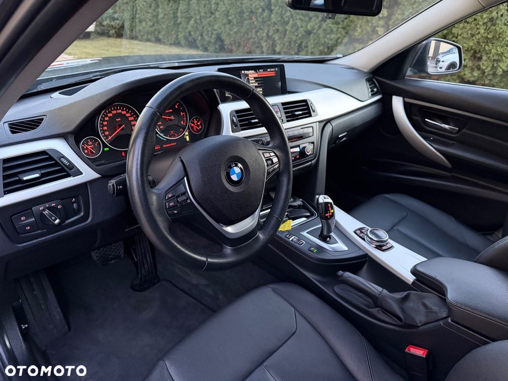 BMW Seria 3 320d Efficient Dynamics Edition Luxury Line - 22
