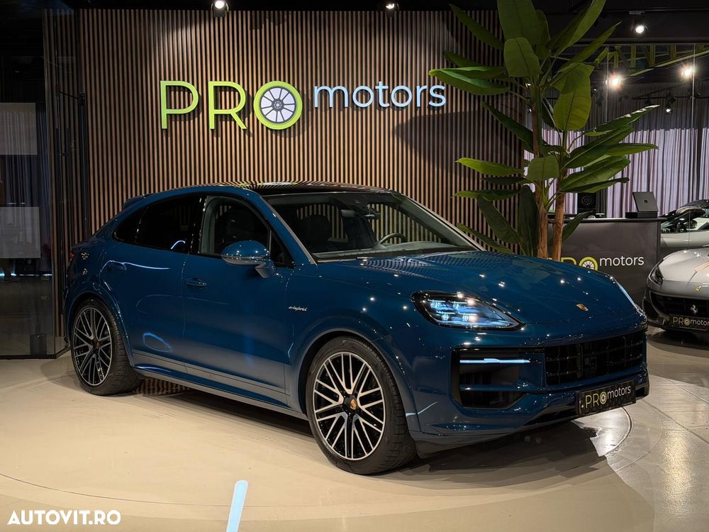 Porsche Cayenne Coupe E-Hybrid Black Edition - 20