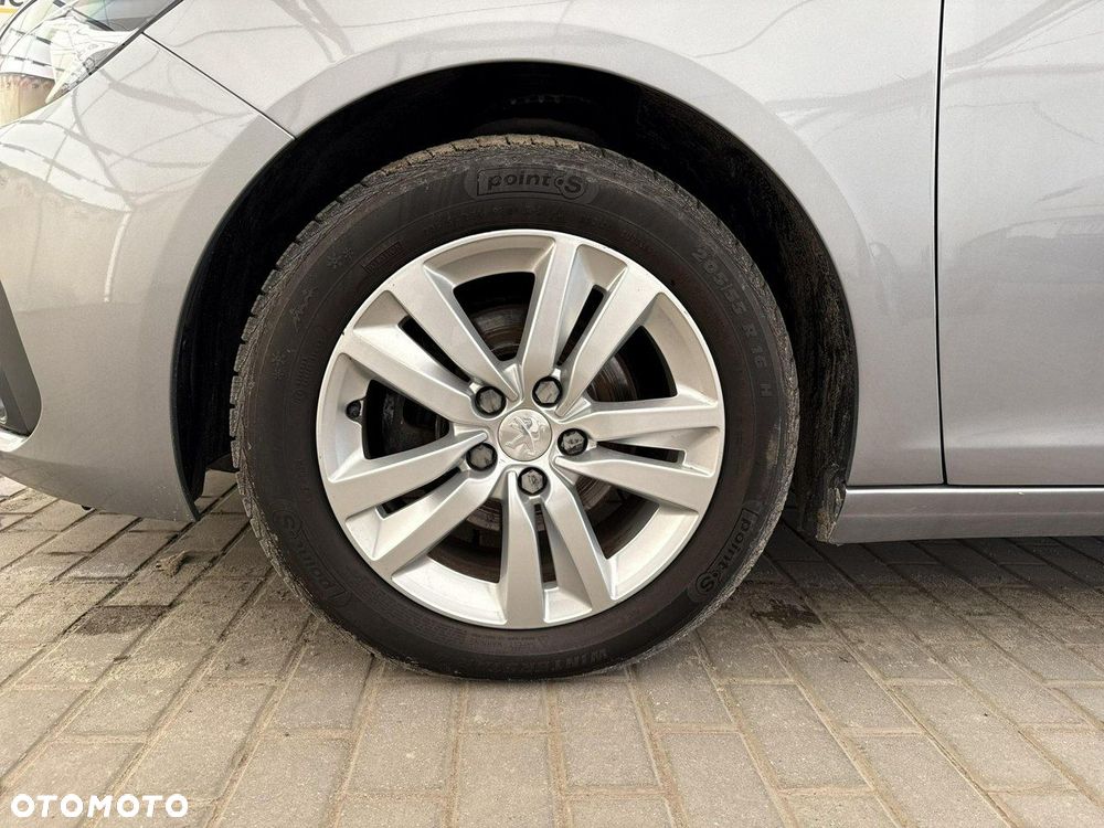 Peugeot 308 1.5 BlueHDi Active S&S - 20