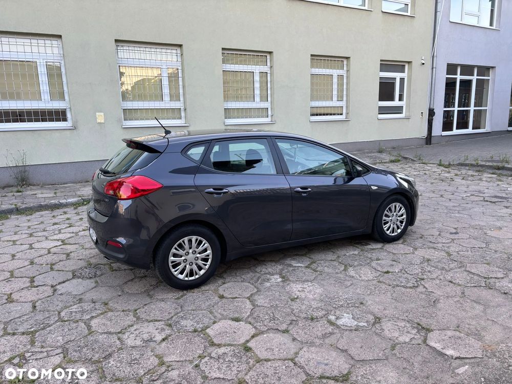 Kia Ceed - 19