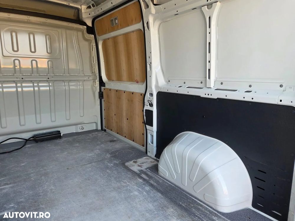 Peugeot Boxer L2H2 - 12