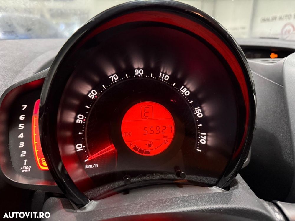 Toyota Aygo 1.0 MultiMode X - play - 14