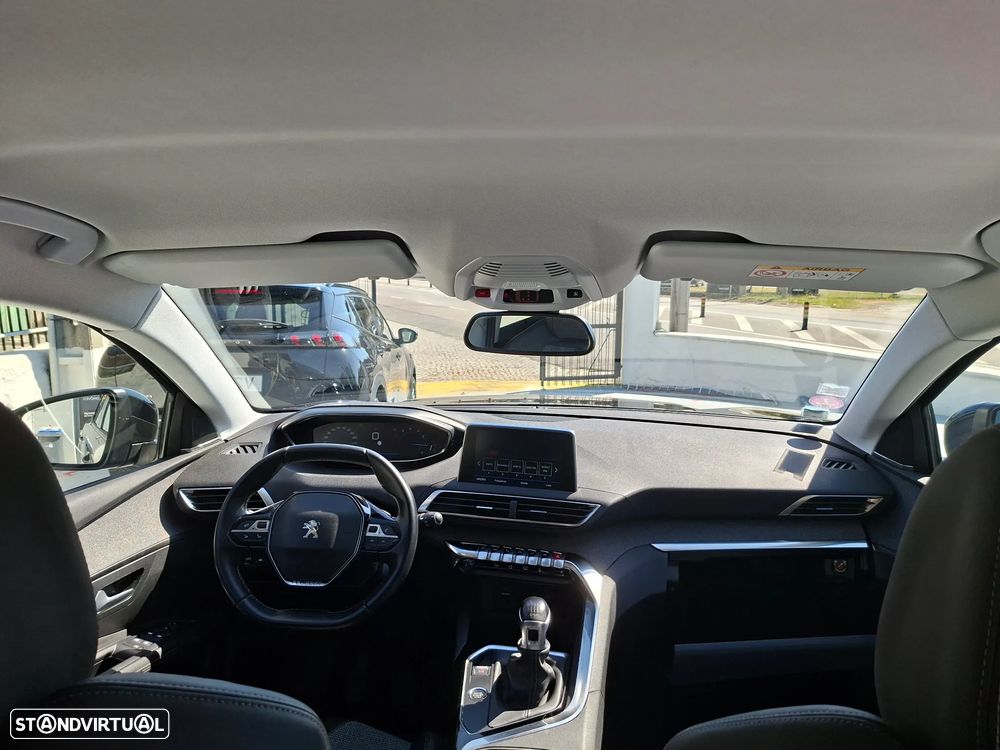 Peugeot 3008 PureTech 130 Stop & Start GPF Allure - 25