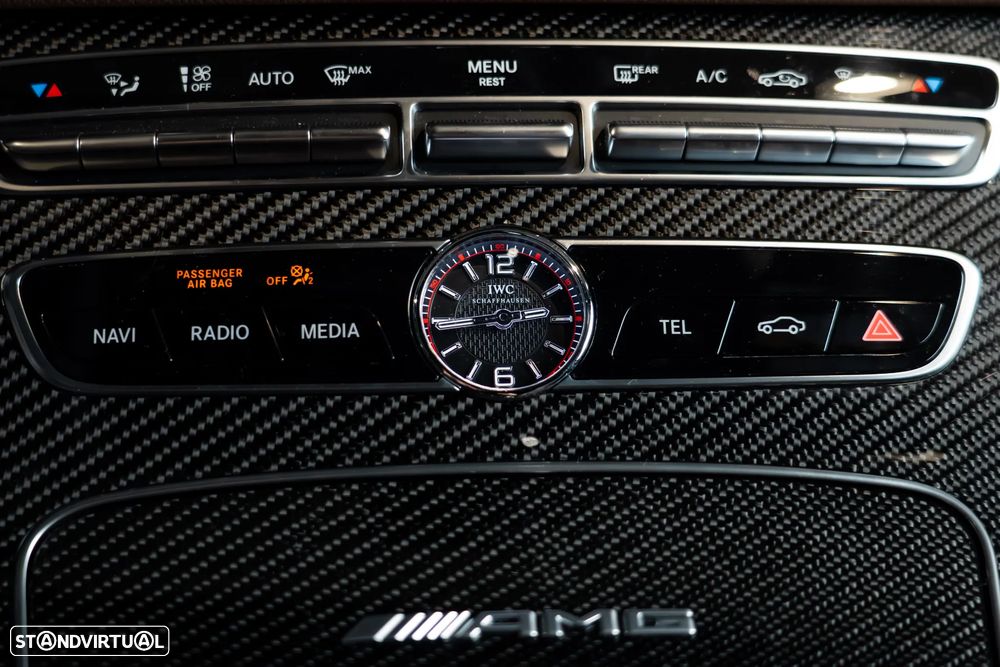 Mercedes-Benz E 63 AMG S 4Matic+ 9G-TRONIC - 25