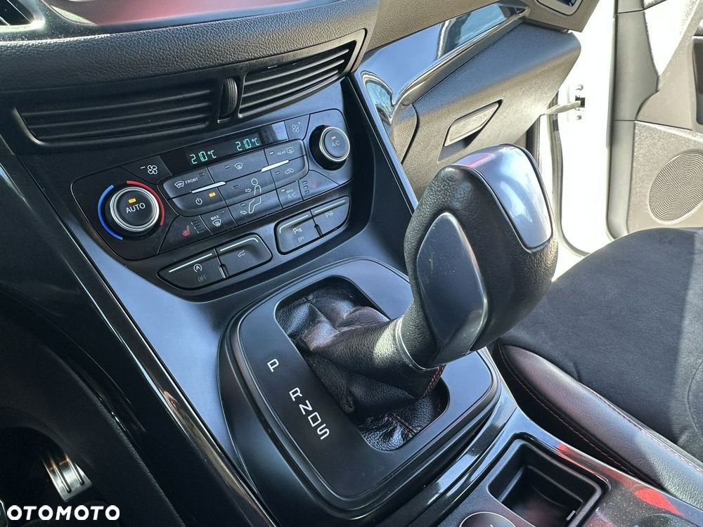Ford Kuga 2.0 TDCi AWD ST-Line - 30