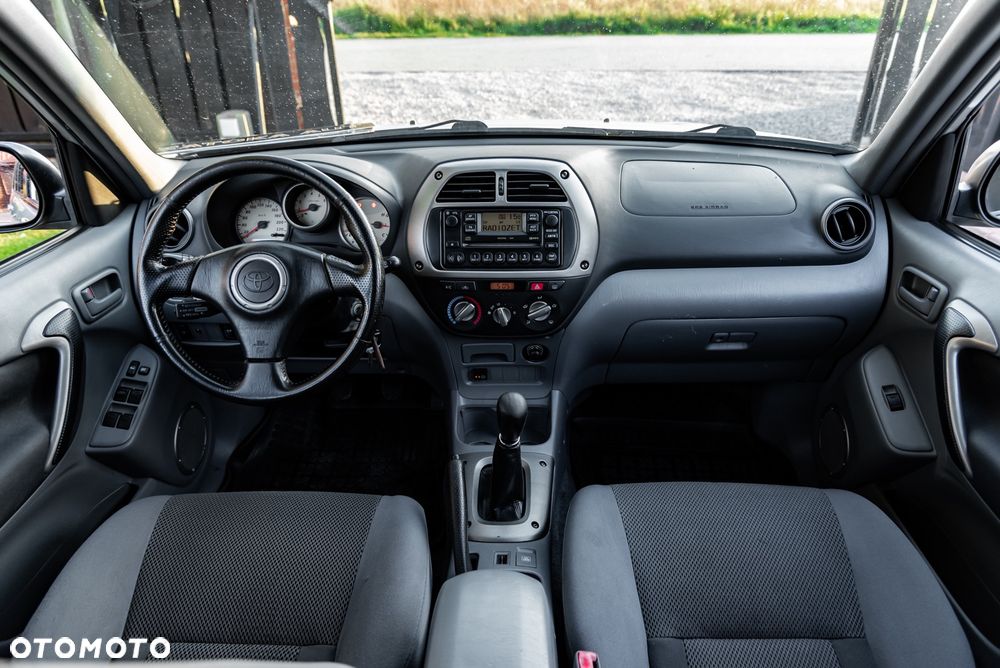 Toyota RAV4 4x4 - 26