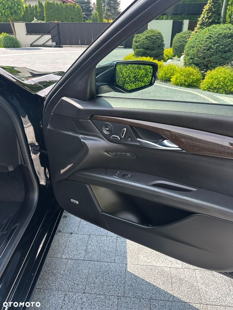Cadillac CT6 - 14