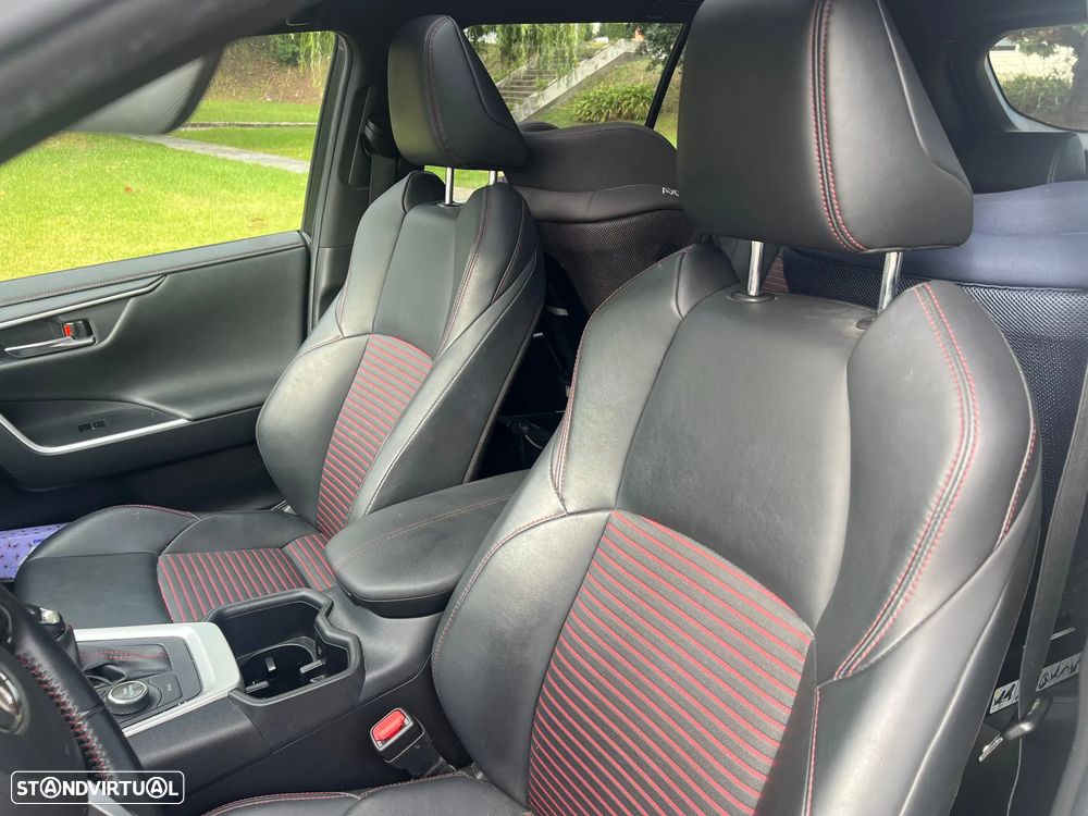 Toyota RAV4 2.5 HDF Plug-in Lounge AWD-i - 5