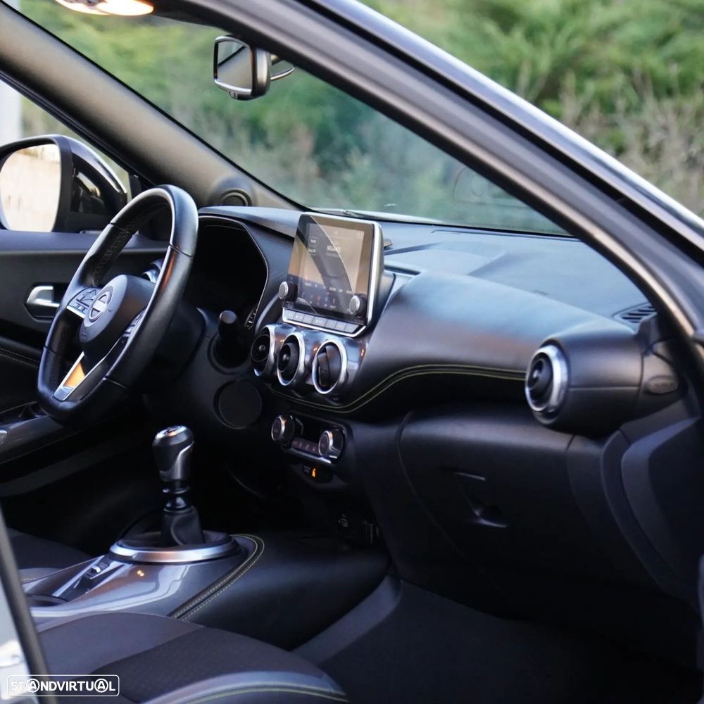 Nissan Juke 1.0 DIG-T Kiiro - 14