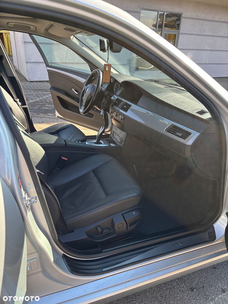 BMW Seria 5 - 13