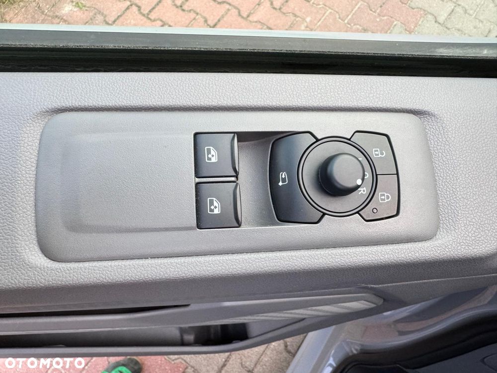 Volkswagen TRANSPORTER - 17