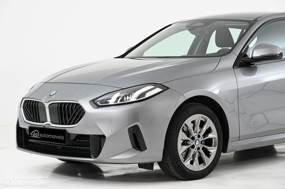 BMW 116 Standard - 23