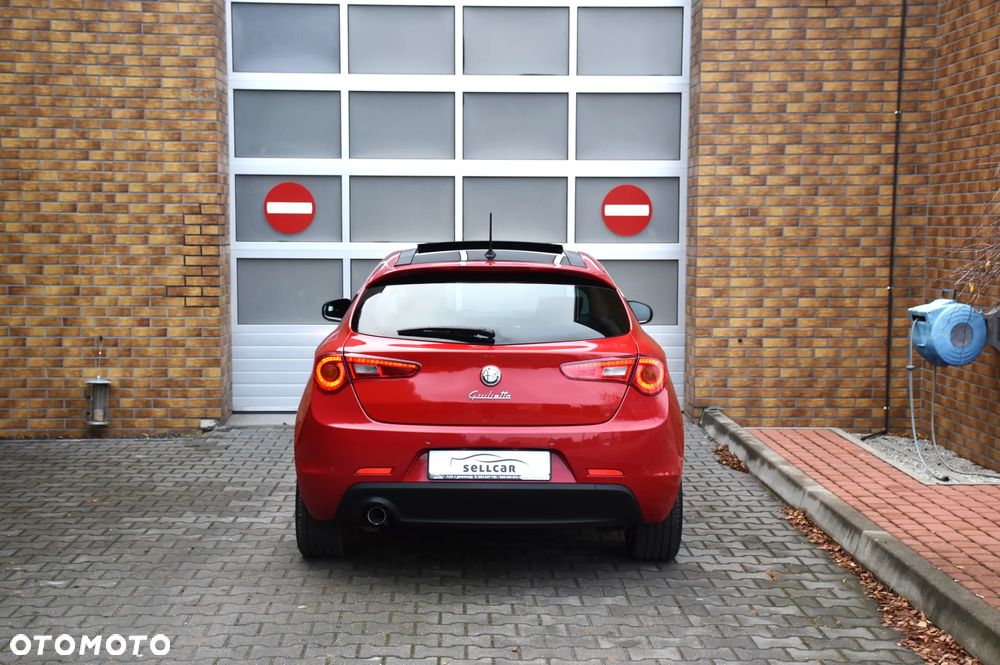 Alfa Romeo Giulietta 1.6 JTDM Distinctive - 31