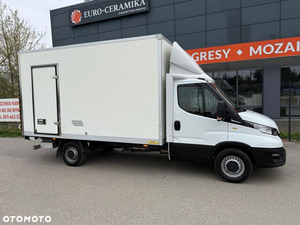 Iveco Daily 35S180, 3.0 180KM, Kontener+winda, HiMatic, Bardzo zadbany - 18