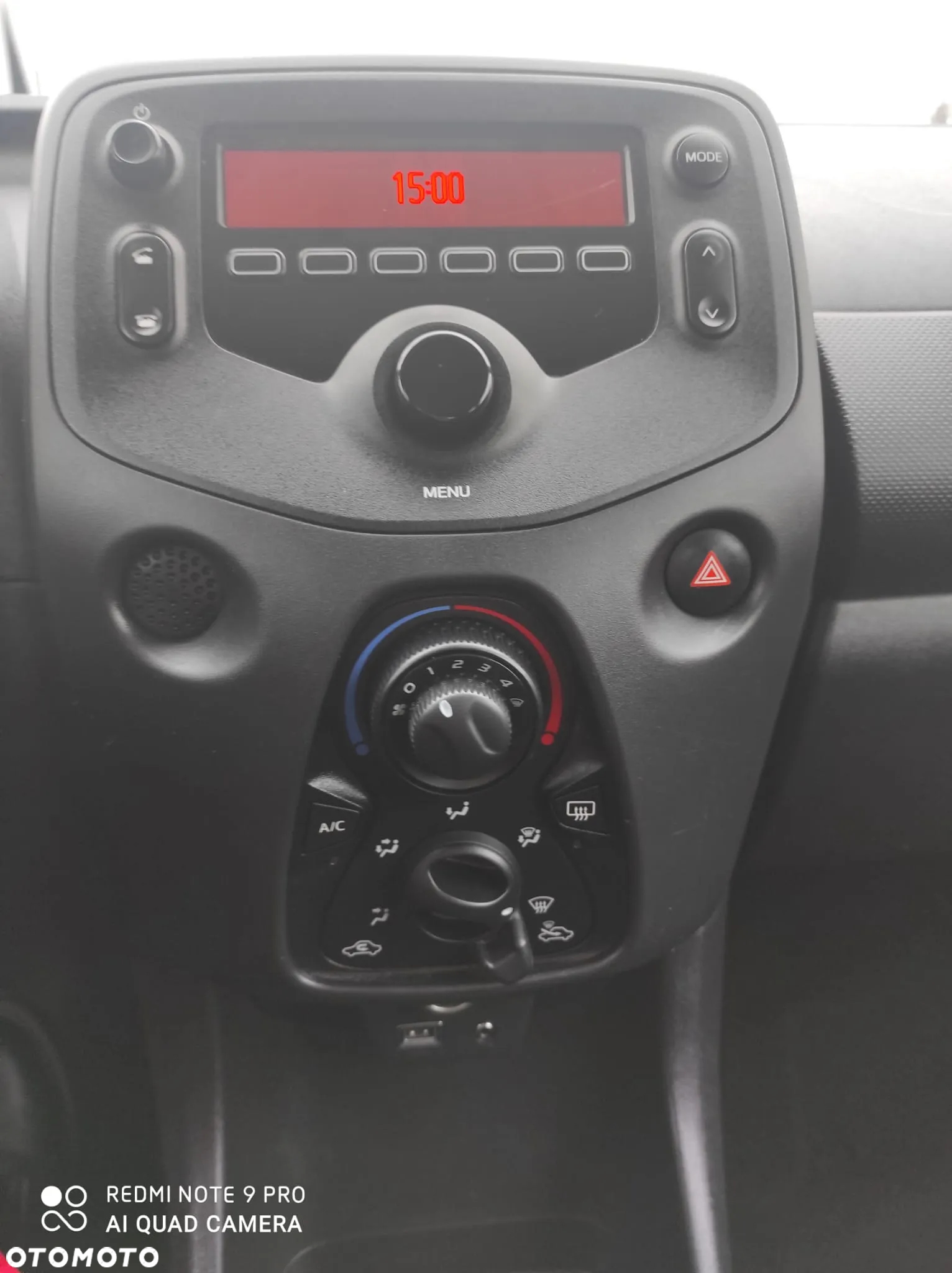 Toyota Aygo x-clusiv - 7