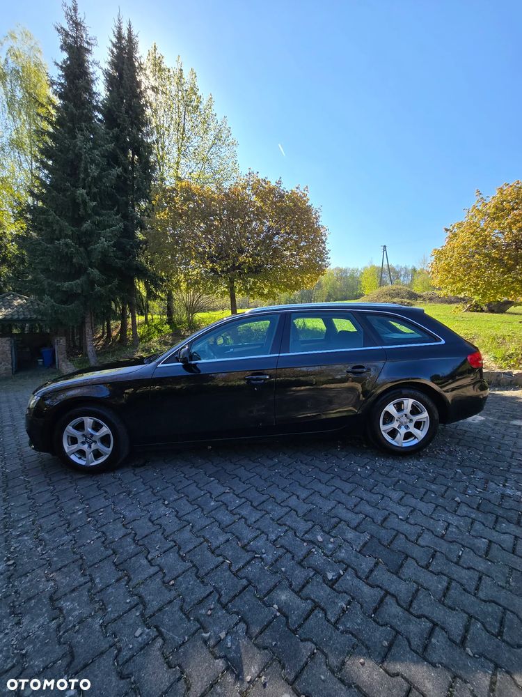Audi A4 Avant 2.0 TDI DPF Ambiente - 20