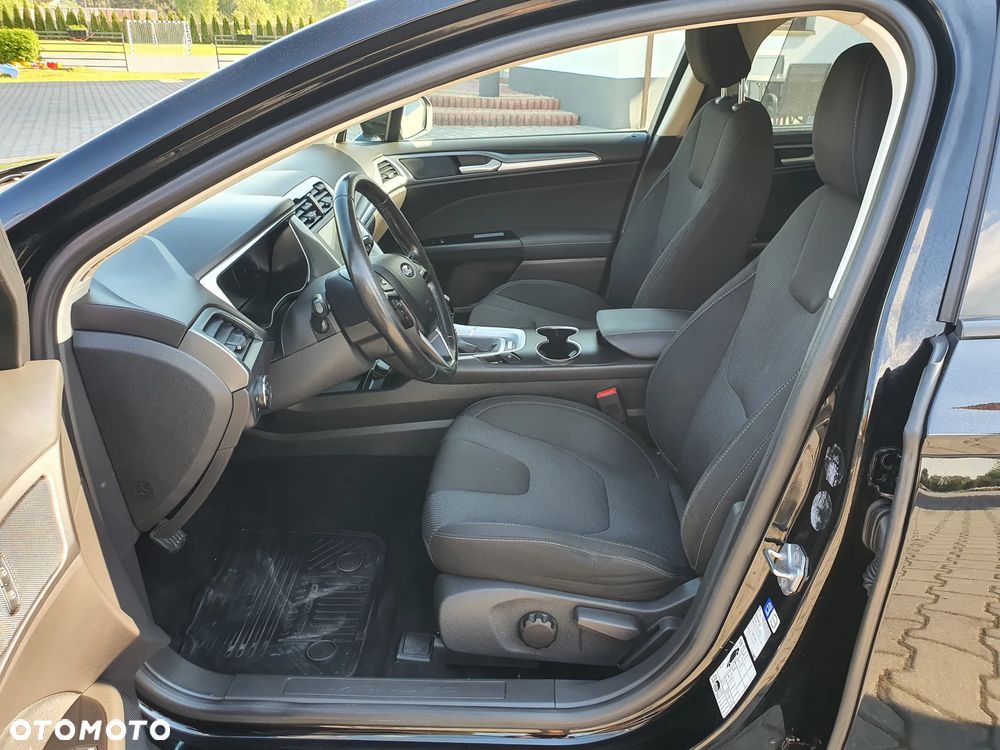 Ford Mondeo 2.0 TDCi ECOnetic Start-Stopp Business Edition - 22