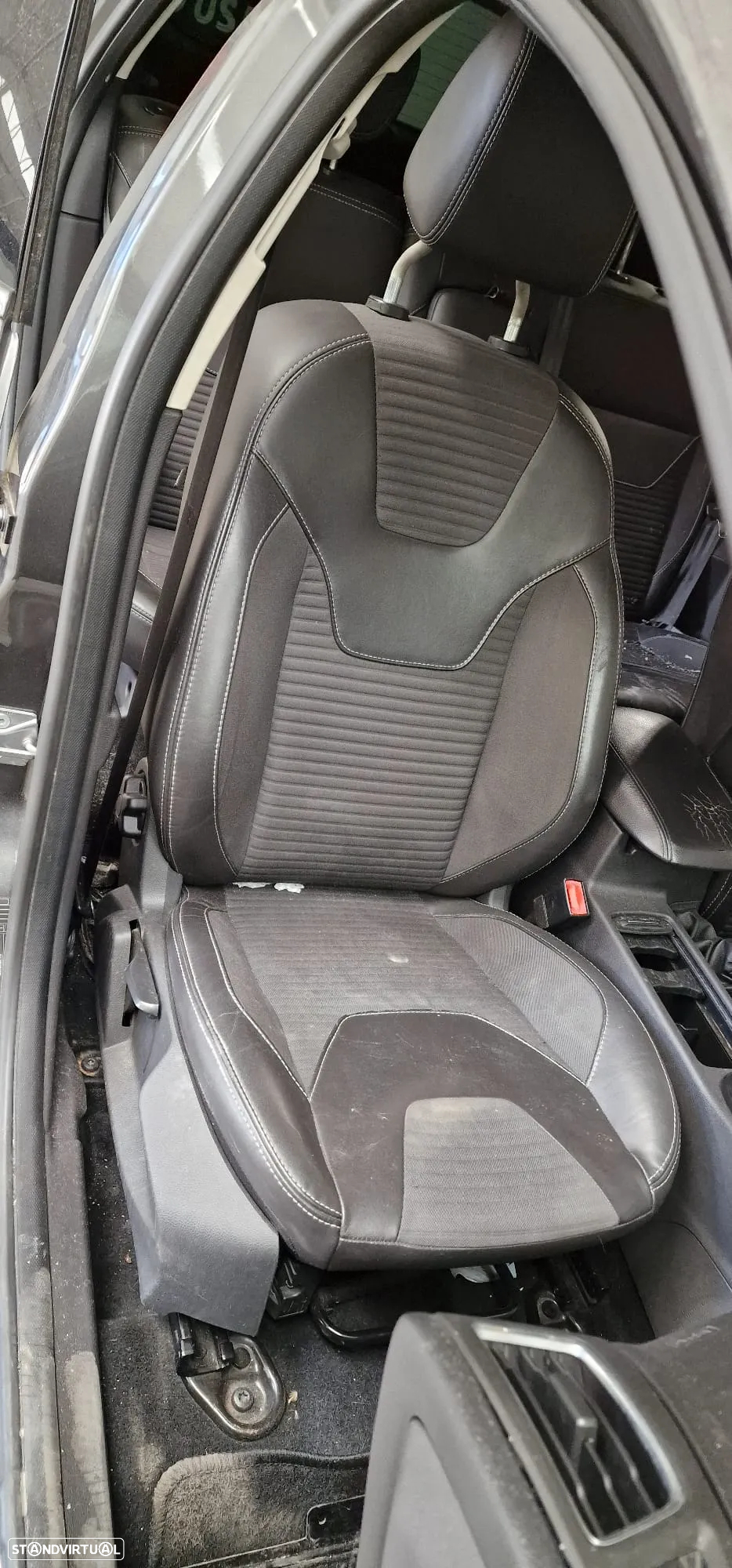 FORD FOCUS III TURNIER PARA PEÇAS - 9