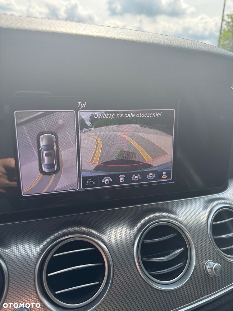 Mercedes-Benz Klasa E 220 d 9G-TRONIC AMG Line - 9