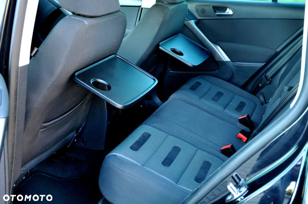 Volkswagen Tiguan - 27