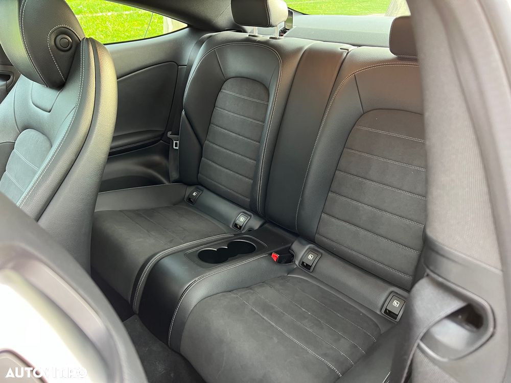 Mercedes-Benz C - 11