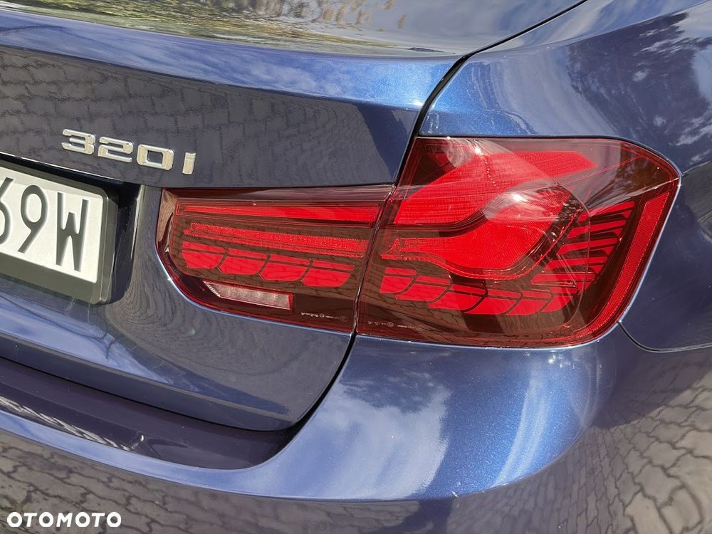 BMW Seria 3 - 11