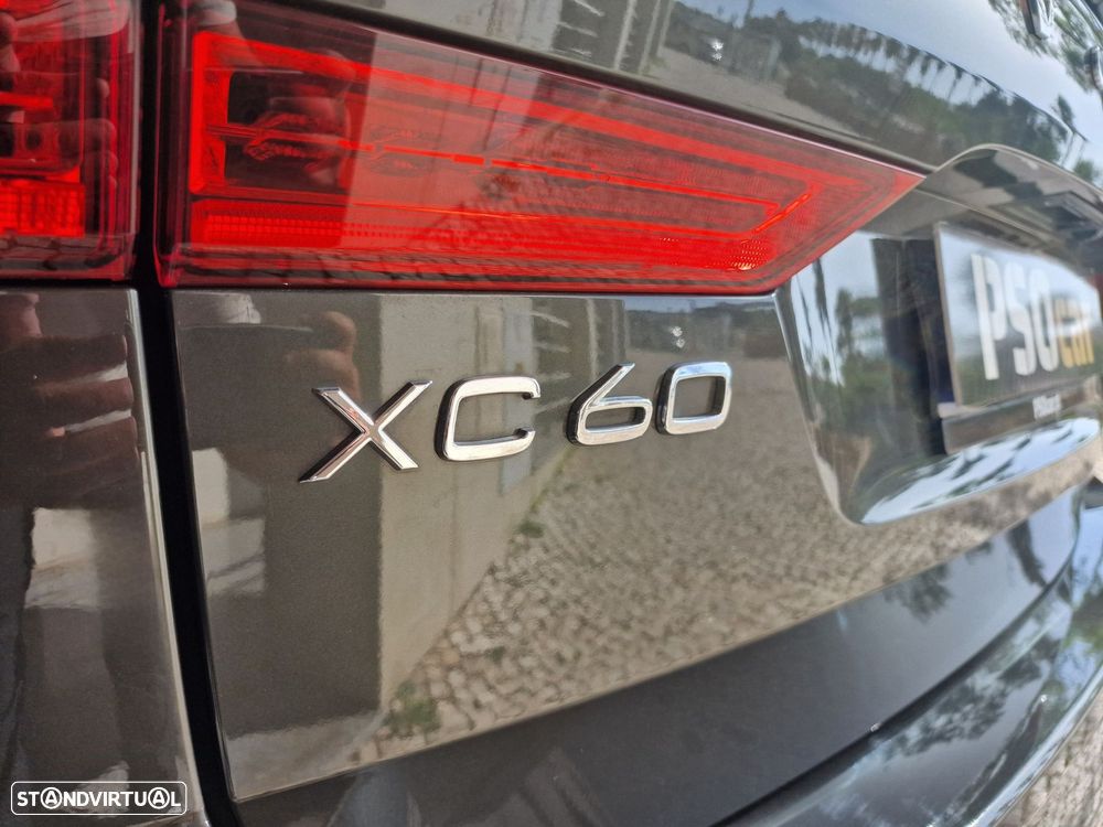 Volvo XC 60 2.0 T6 PHEV R-Design AWD - 9
